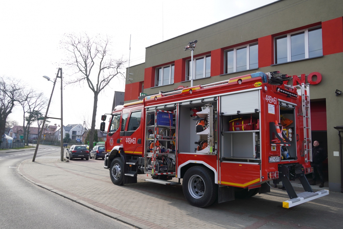 Archiwum Biura Prasowego. Nowy wóz strażacki trafił do Ochotnicza Straż Pożarna Mrzeżyno