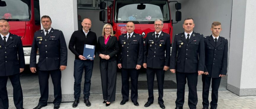 OSP w Dygowie czeka na ciężki samochód ratowniczo-gaśniczy. Jest unijna dotacja i umowa