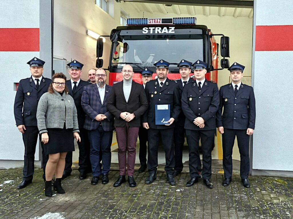 Nowe wozy strażackie zakupią OSP z powiatu szczecineckiego.