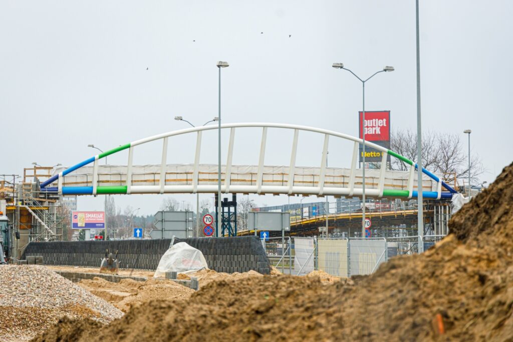 Kładka nad ul. Struga