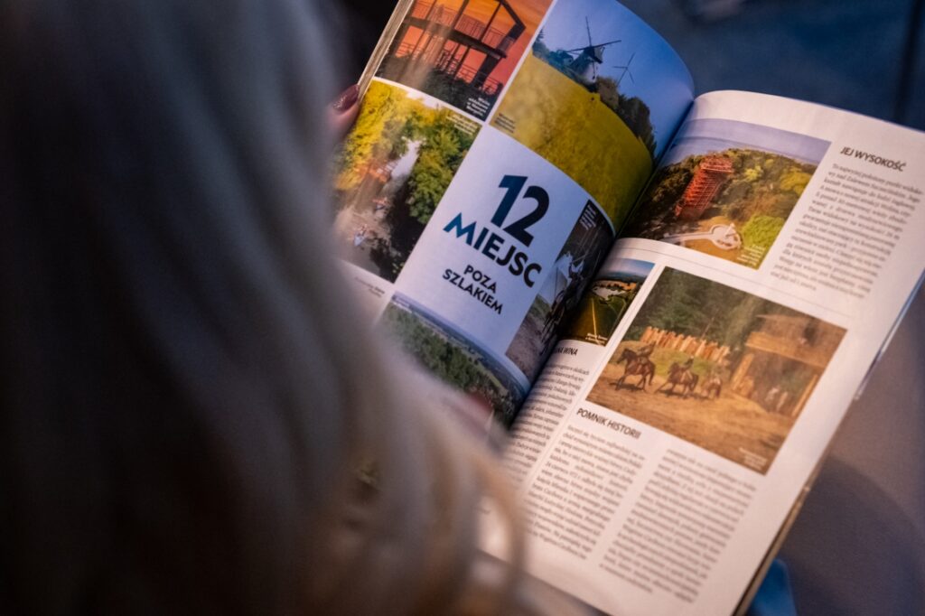 Zdjęcie przewodnika dla turystów