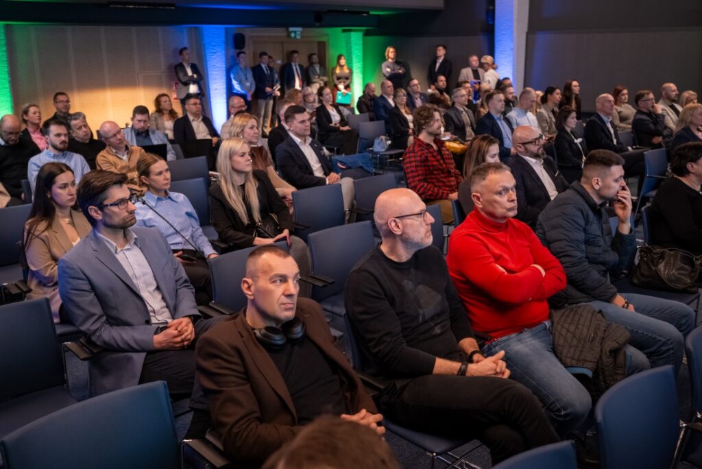 Publiczność podczas BusinessContact (spotkanie integracyjno-biznesowe zorganizowane z inicjatywy Północnej Izby Gospodarczej w Szczecinie, we współpracy z Województwem Zachodniopomorskim) w dniu 31.03.2025