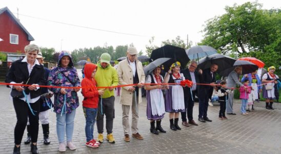 Gmina Karlino zmodernizowała drogi w Kowańczu. Pomogły fundusze PROW 2014-2020