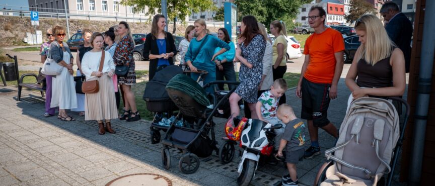 Z widokiem na rodziny z małymi dziećmi. Lokalny Klub Rodzinny w Gryfinie oficjalnie otwarty