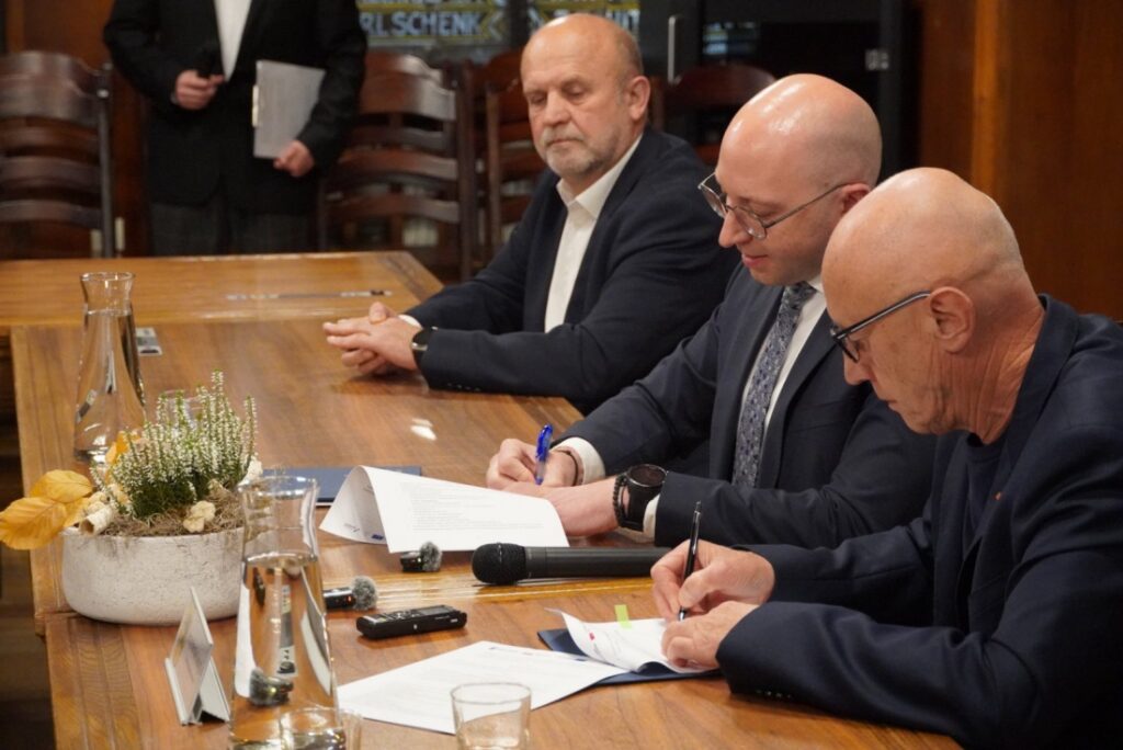 Podpisanie porozumienia terytorialnego z ZIT MOF Szczecinka, 7 października 2025 r.