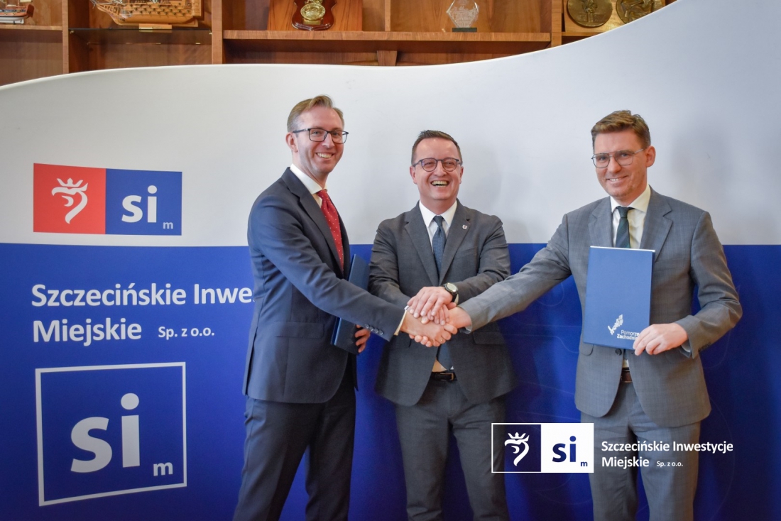 Podpisane porozumienie gwarantuje wsparcie UE na prowadzoną inwestycje dla cyklistów przy ulicy Obotryckiej/Bogumińskiej w Szczecinie - fot. spółka Szczecińskie Inwestycje Miejskie....