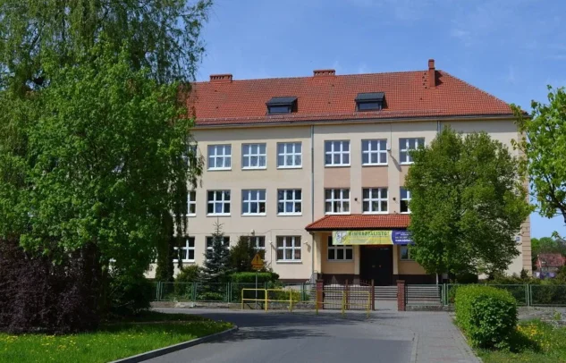  Zespół Szkół w Łobzie będzie miał nowocześniejszą bazę szkoleniową