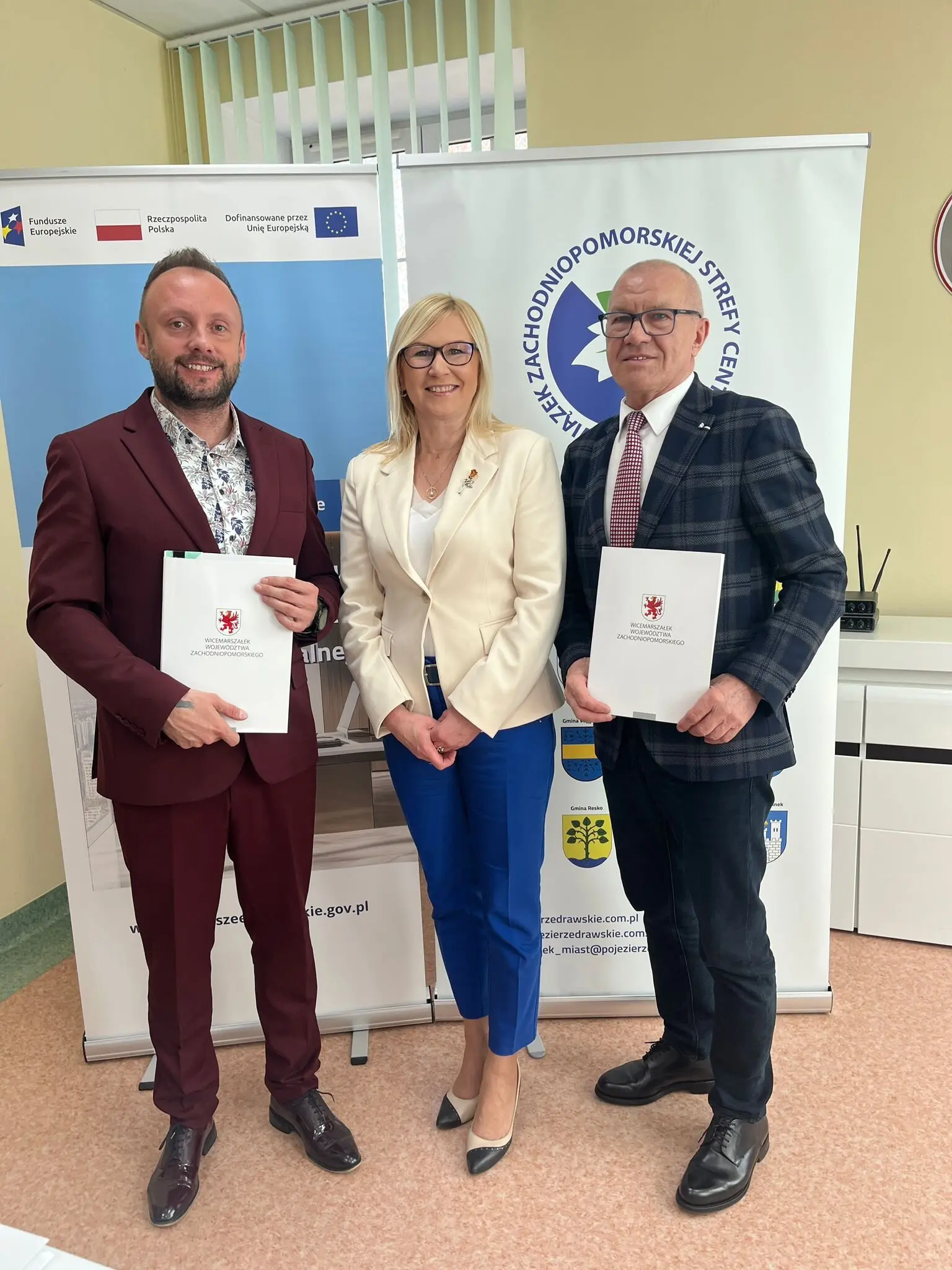 Dzięki funduszom europejskim samorządy skupione w Związku Zachodniopomorskiej Strefy Centralnej poprawią stan infrastruktury turystycznej w dorzeczu Drawy i Regi oraz wybudują trzy centra przesiadkowe....