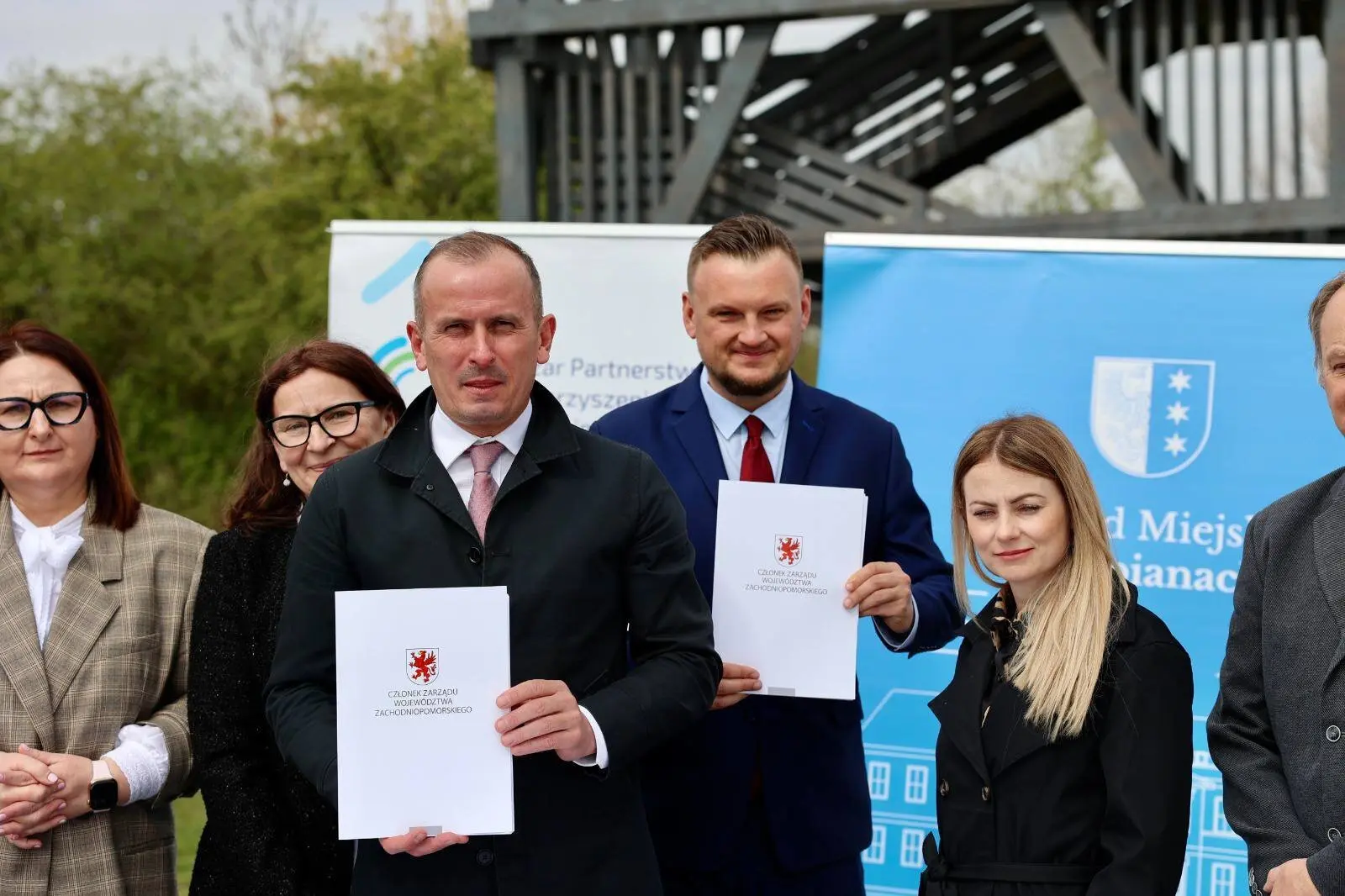Dzięki podpisanej umowie i zagwarantowanych funduszach europejskich, Lipiany zyskają nową, wyjątkową ścieżkę historyczno-rekreacyjną....