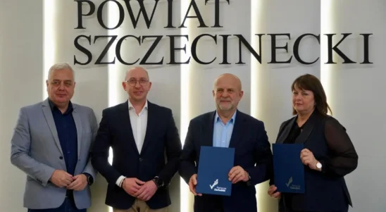 Wicemarszałek Jakub Kowalik z wizytą w Szczecinku. Wsparcie na korty tenisowe i drogę rowerową