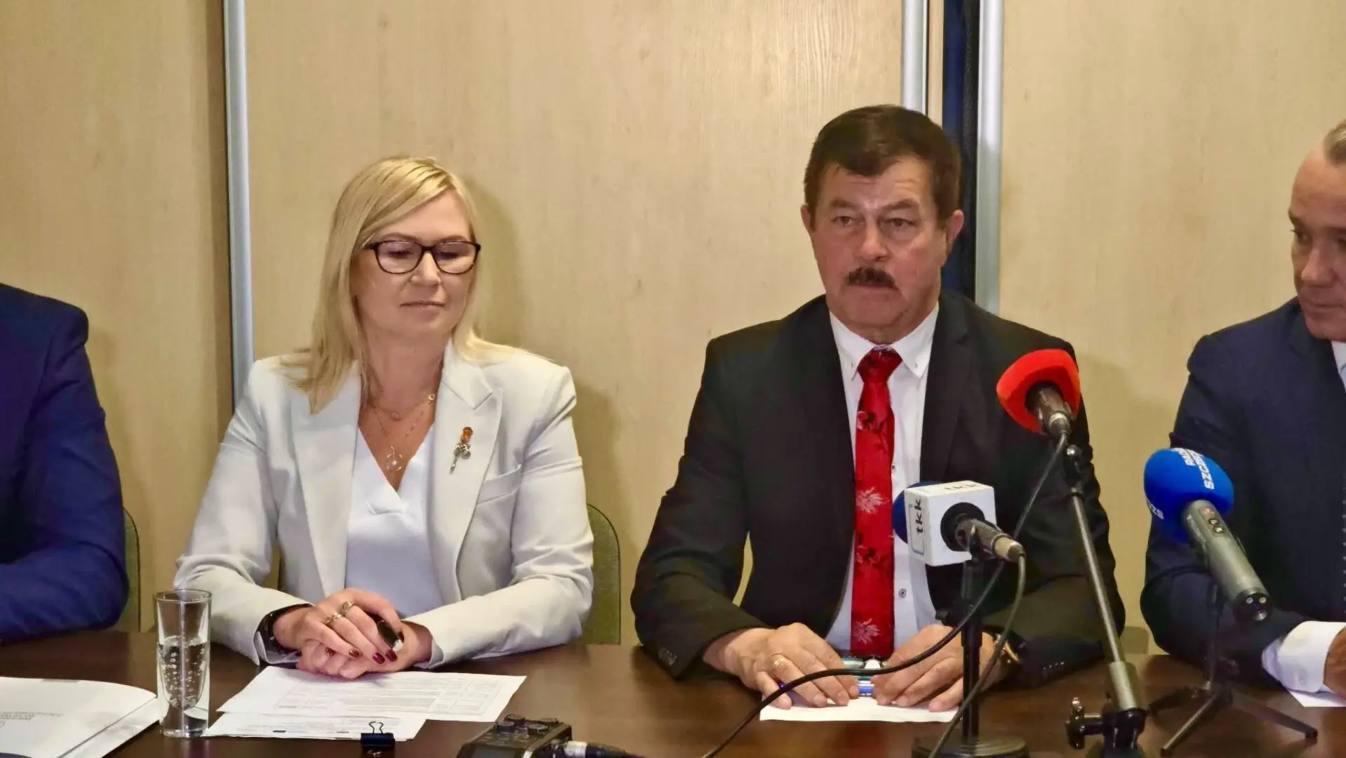 Dzięki podpisanej umowie władze powiatu kołobrzeskiego skorzystają z dotacji UE w wysokości 3,4 mln zł....