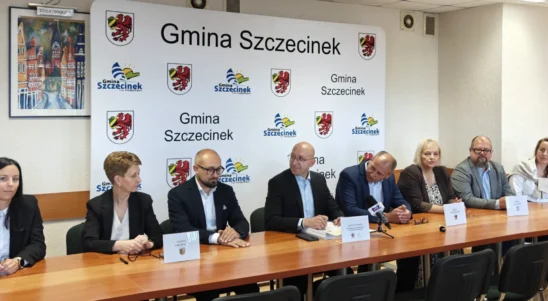 2,8 mln zł na inwestycje w powiecie szczecineckim. Wicemarszałek Jakub Kowalik podpisał umowy