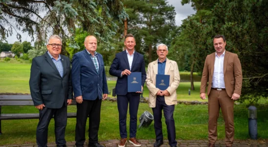 Niższe koszty utrzymania pięciu budynków w Tychowie. Unijne wsparcie przyznane